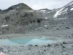 Lac et reflets, la Pointe des Autans et le Col de Prafleuri se reflètent dans le lac ... sauf erreur