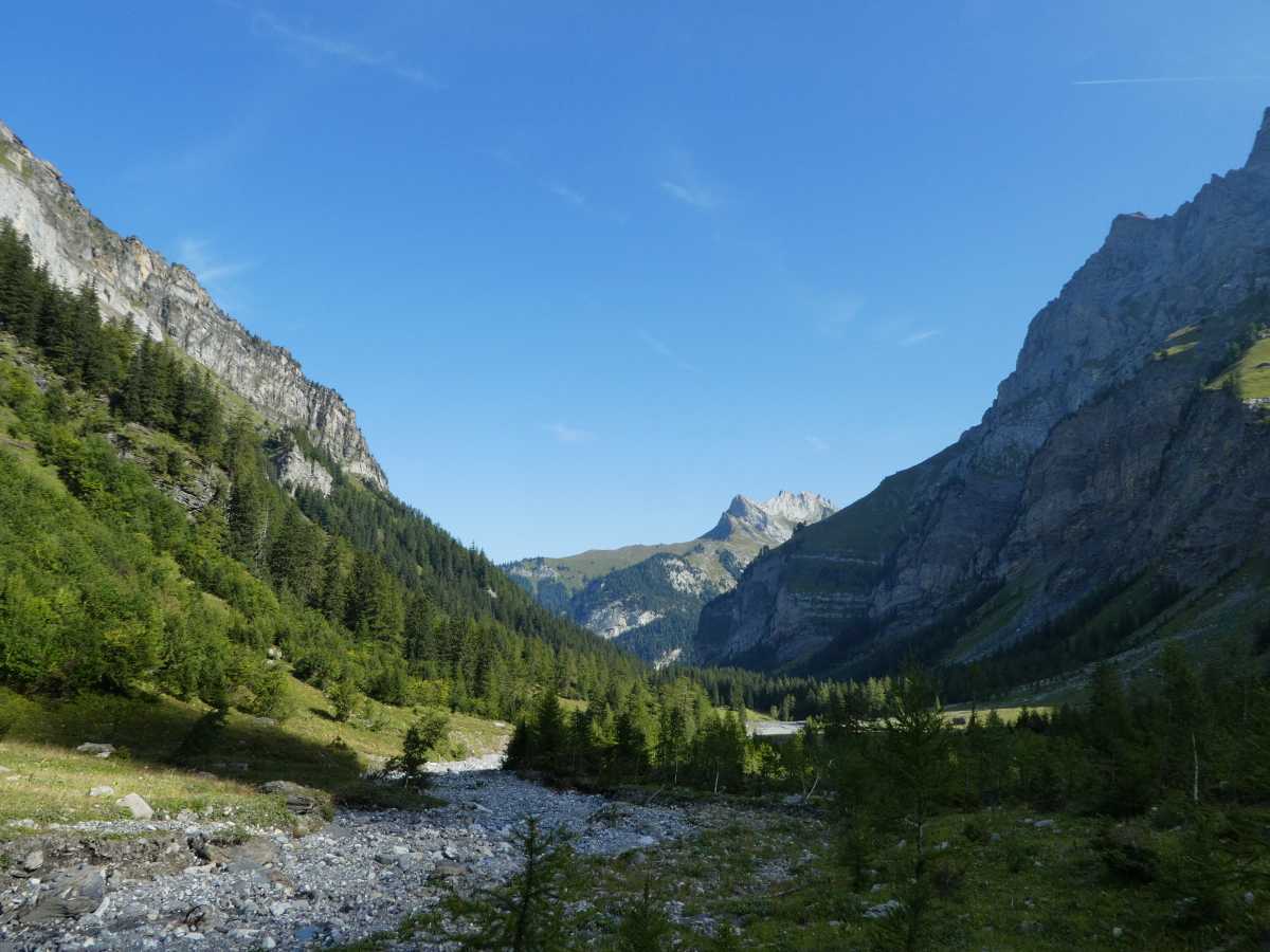 Vue aval vallée Avançon