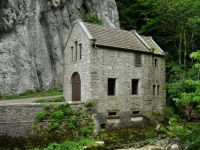 Gorges de l'Areuse, bâtiment