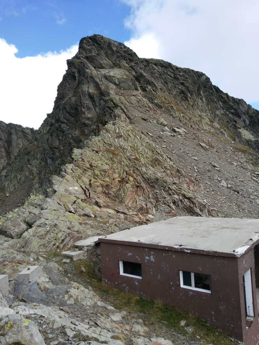 Vue sur la Grande Chenalette 2899m